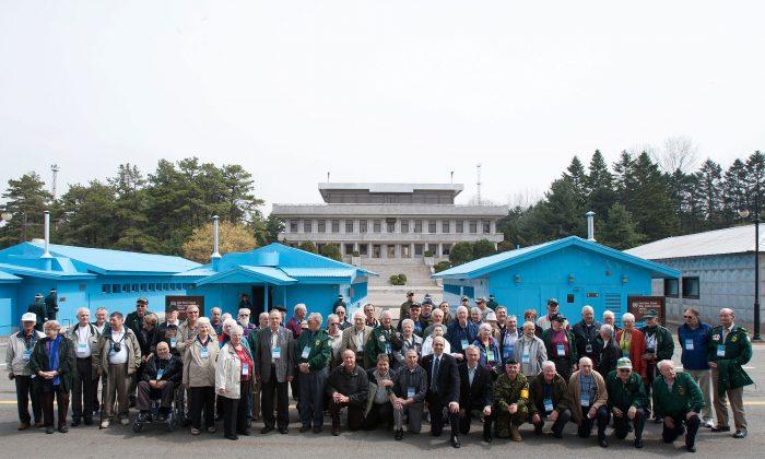 Paying Tribute to Canadians who Served in Korean War