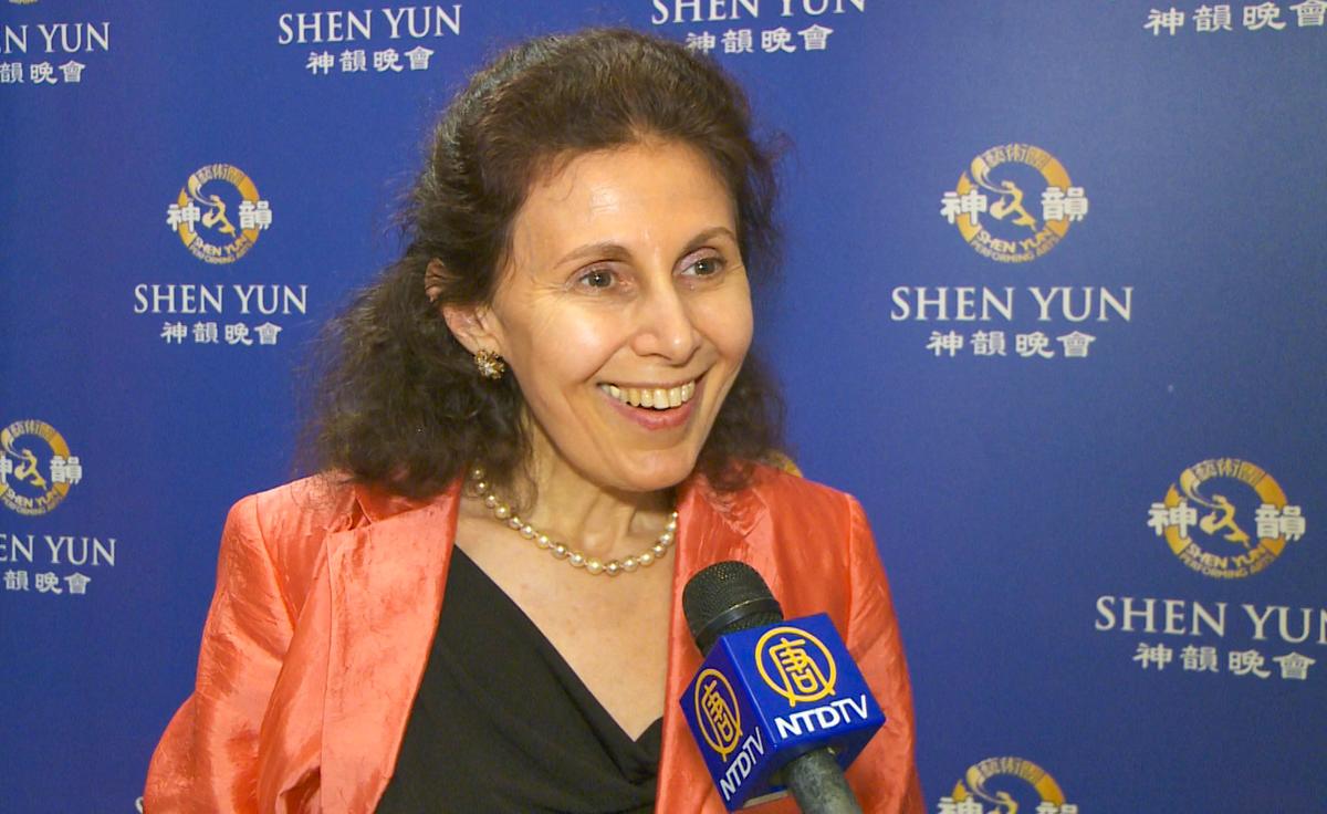 ‘Deeply and Profoundly Touched’ by Shen Yun