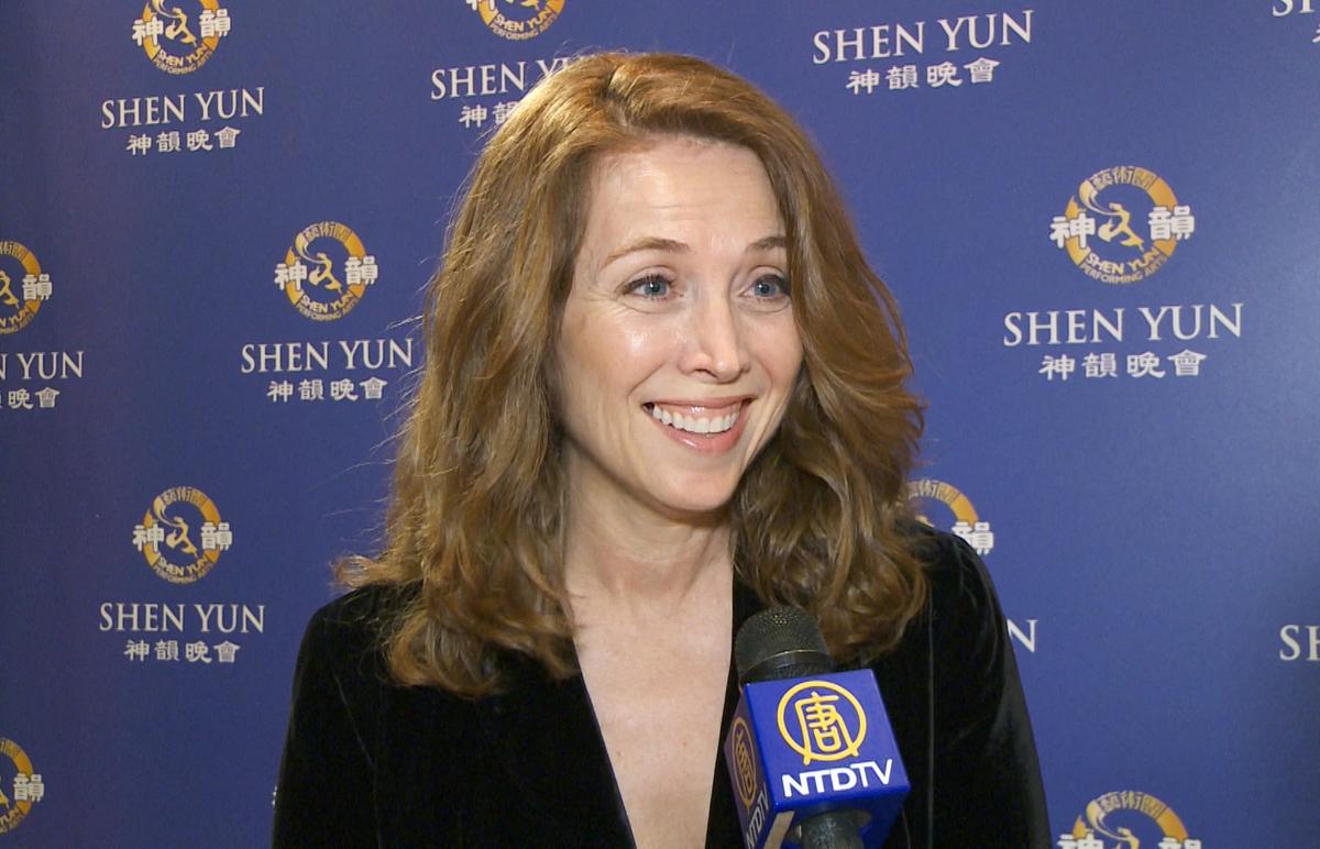 Model Finds Hope and Love in Shen Yun