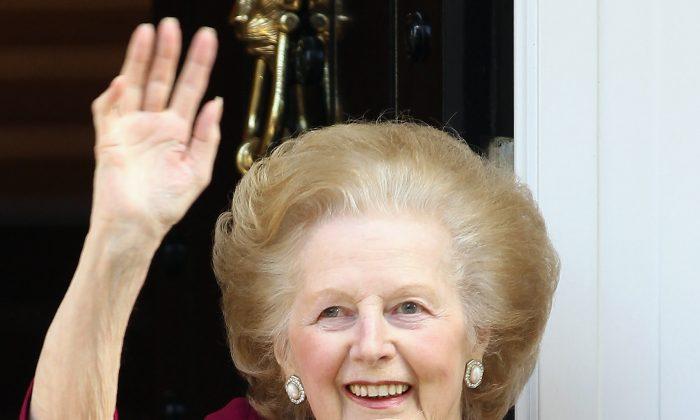 Margaret Thatcher Dies of Stroke at 87