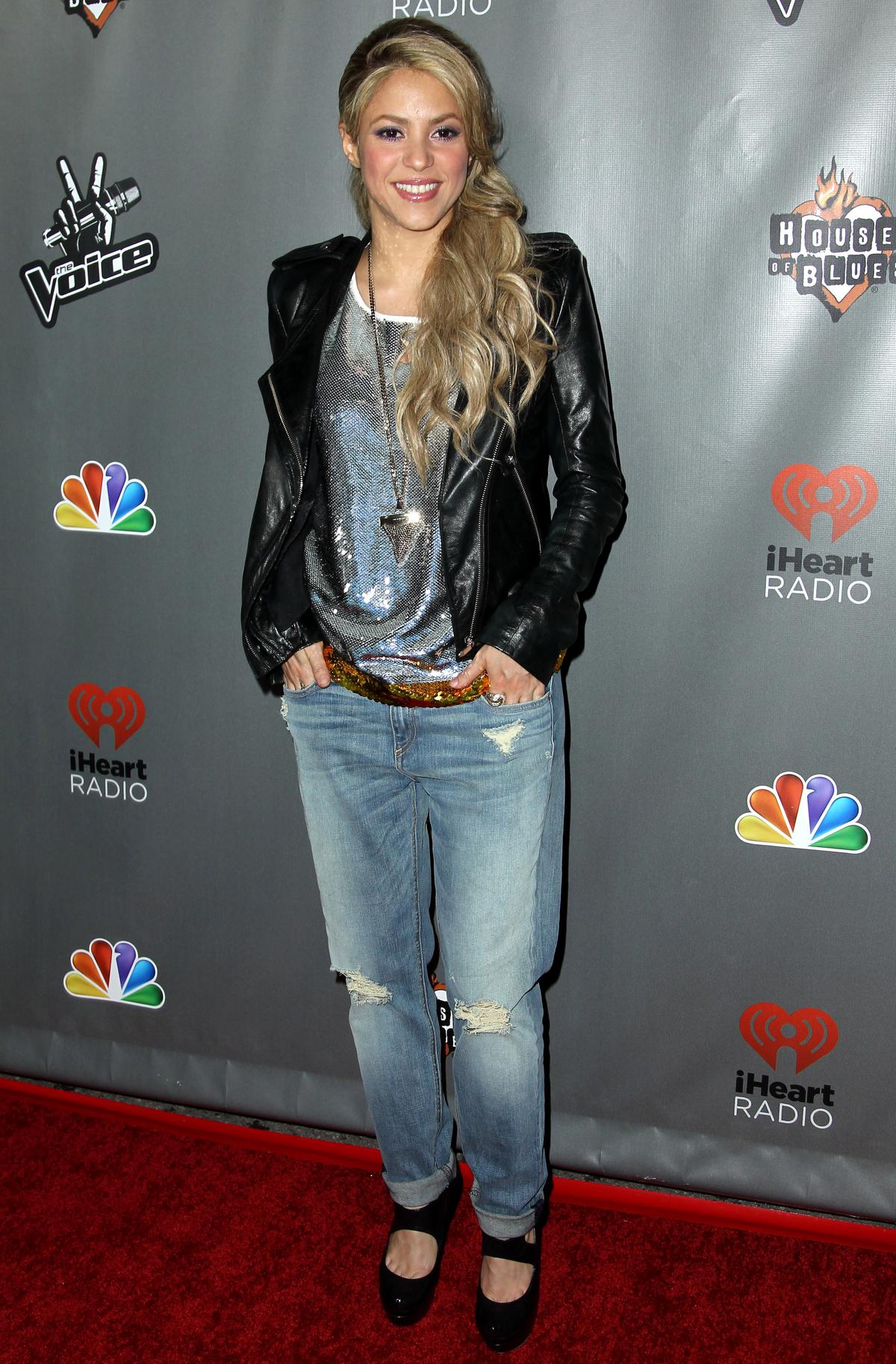 Shakira arrives at "The Voice" season 4 red carpet event at the House of Blues in Los Angeles, California, on May 8, 2013. (Photo by Matt Sayles/Invision/AP)