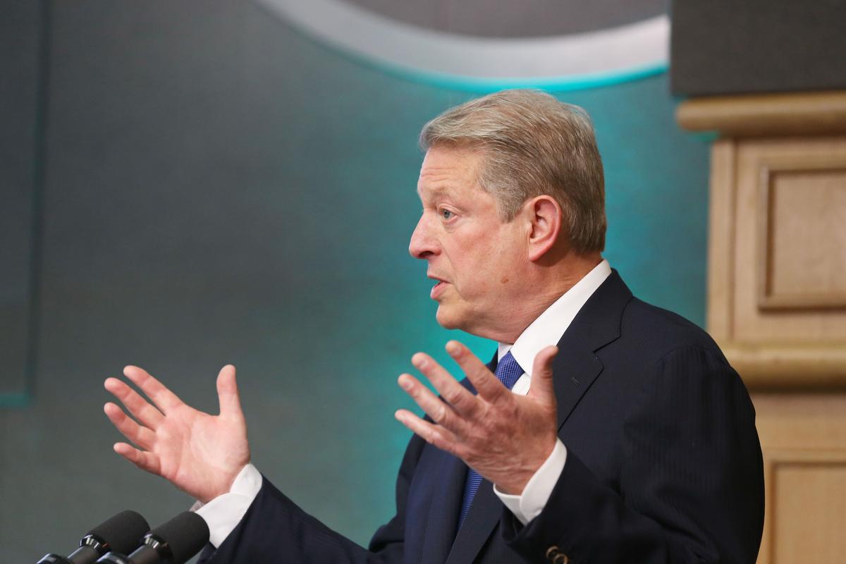 Gore Isn't Attending DNC, Endorses Clinton