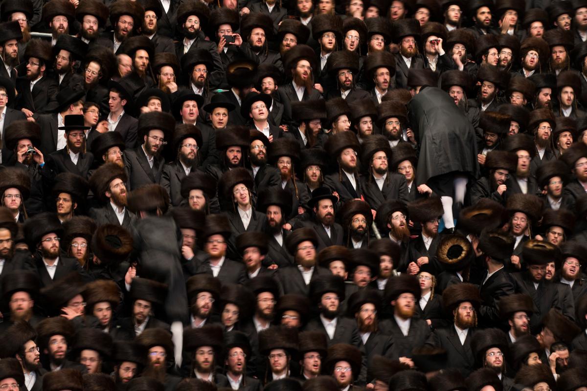 Hasidic Wedding in Israel Draws 25,000