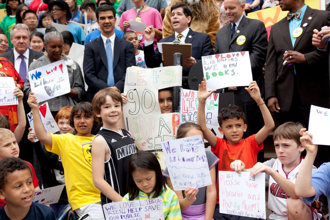Children Defend Access to NYC Libraries (Video)