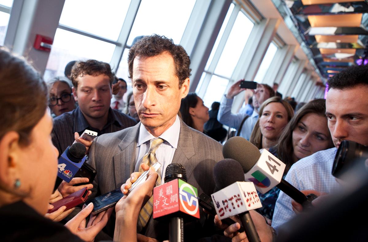 Former Congressman Anthony Weiner speaking to media at a forum hosted by New Yorkers for Great Public Schools at New York University’s Kimmel Center in Manhattan on May 28, 2013. (Samira Bouaou/The Epoch Times)