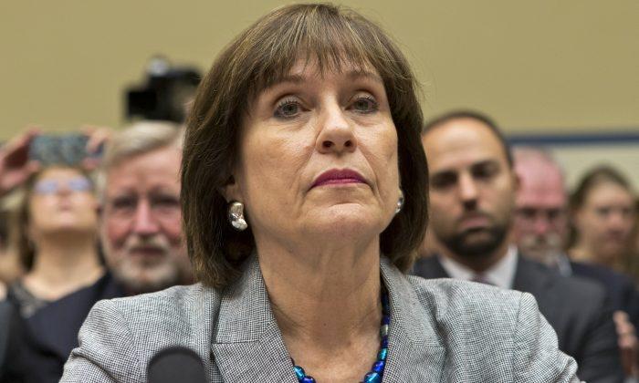 Lois Lerner Retiring: IRS Official at Center of Controversy Stepping Down, Say Reports