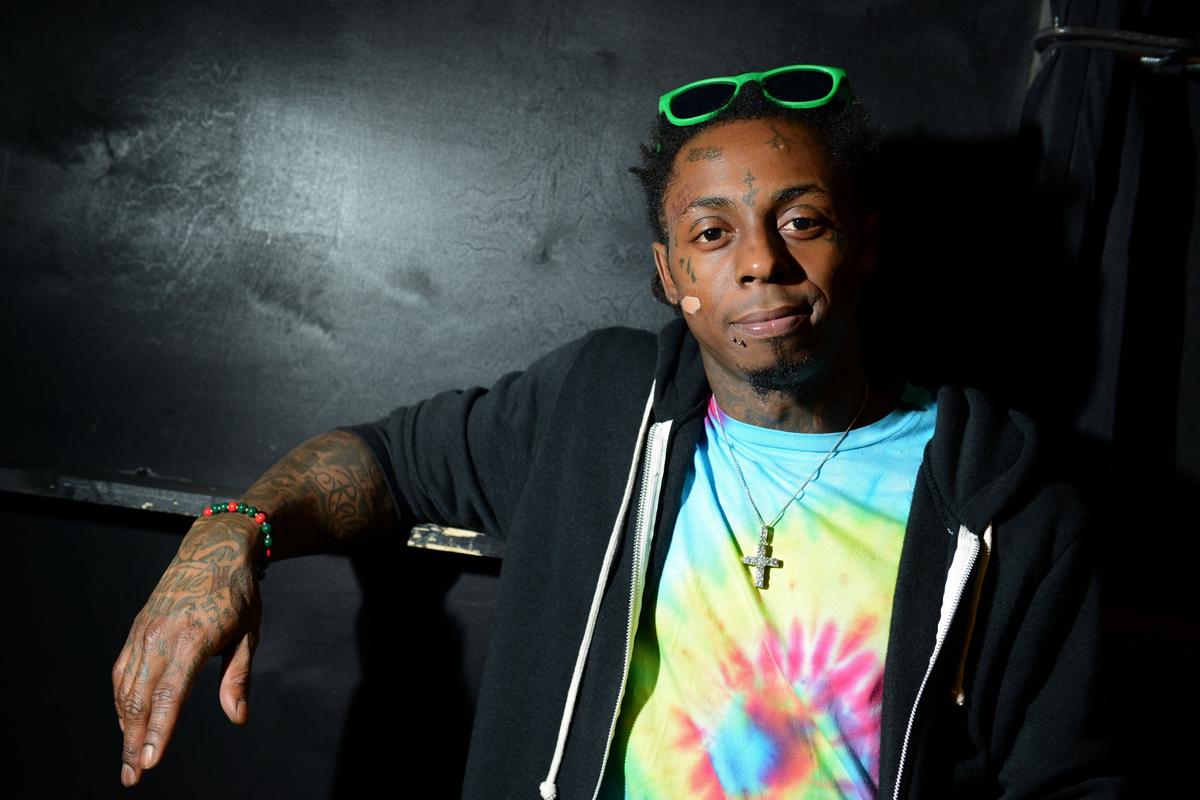 Lil Wayne Shows Off Skateboarding Tricks (Video)