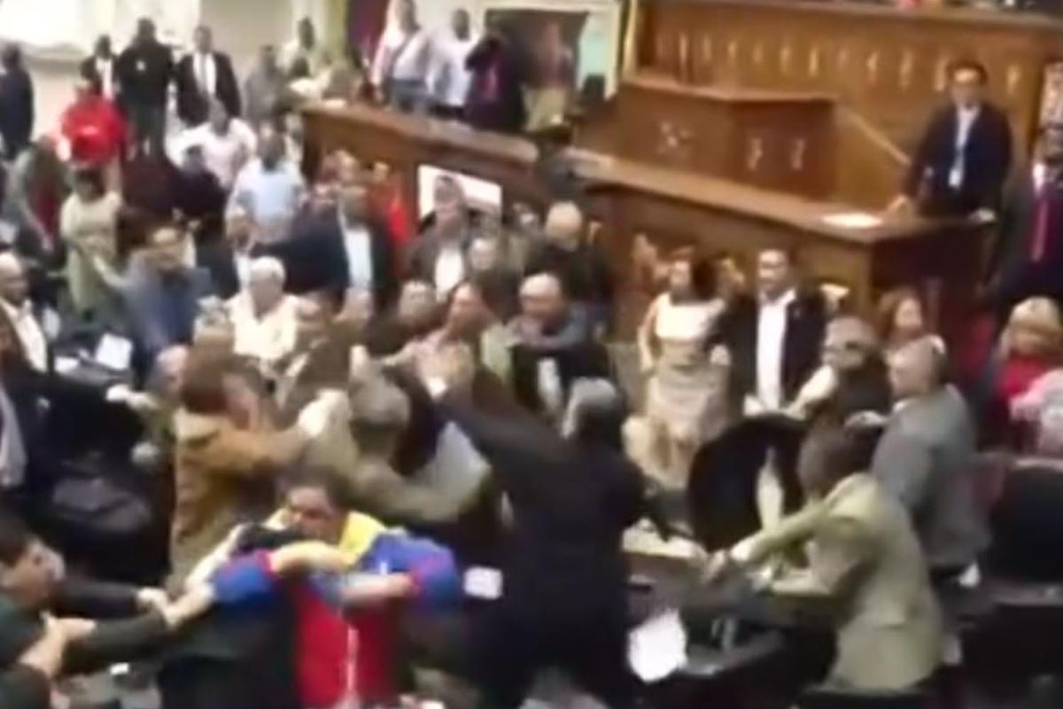 Brawl in Venezuela Parliament Over Disputed Election