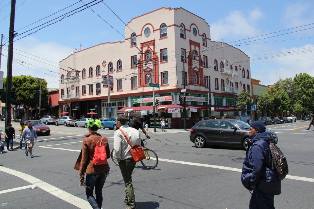 Cooperation by City Agencies Could Save Pedestrian Lives