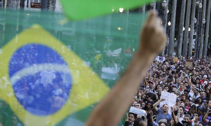 Photos: Brazil Protests