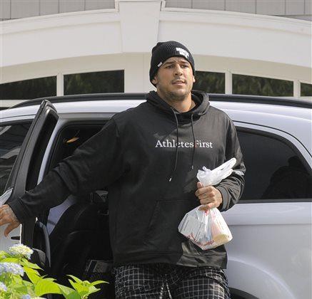 Aaron Hernandez House Search: Officials Investigate Nearby Steam