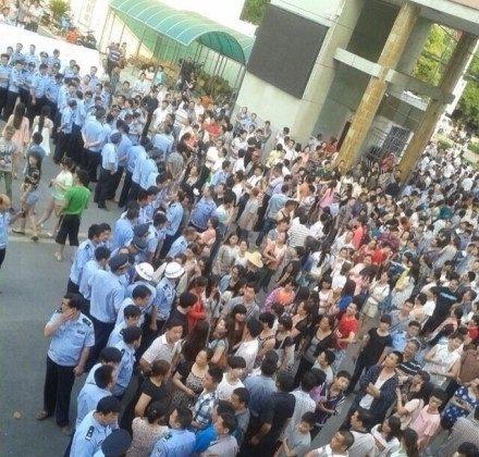 College Entrance Exam Becomes Battleground in China