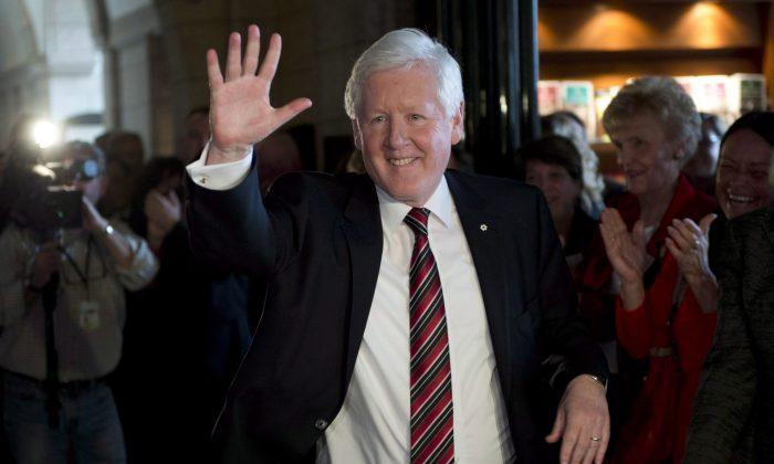 Bob Rae Resigning House of Commons Seat