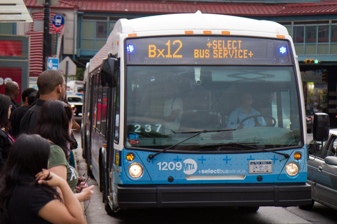 Bronx Gets Select Bus Service