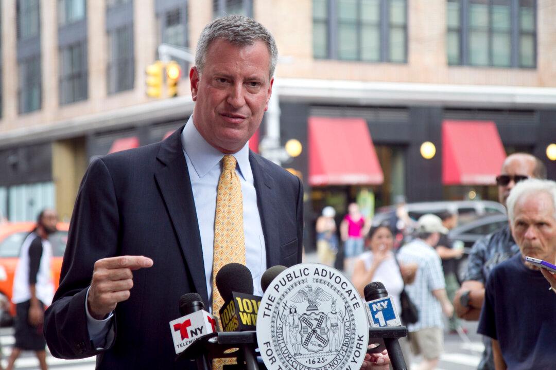 Public Advocate Calls on Weiner to Withdraw From Mayoral Race