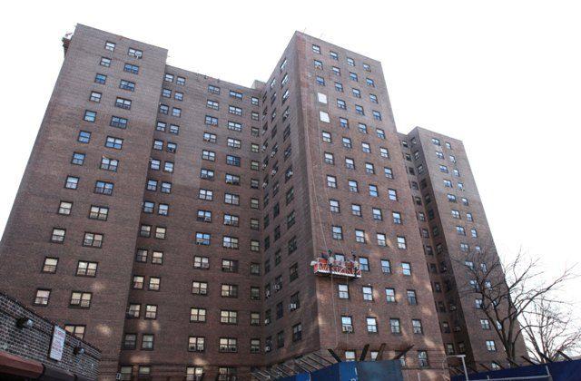 NYC Public Housing Waiting on 220,000 Repairs 