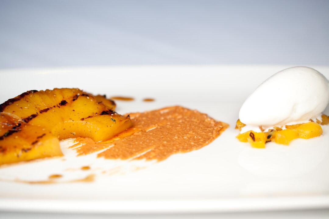 Top Chef Recipe: Grilled Pineapple with Cashew Butter and Vanilla Bean Frozen Yogurt