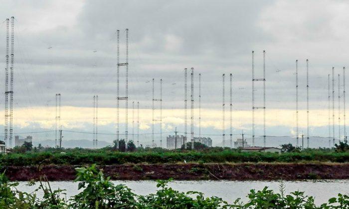 Taiwan Tears Down Antennae Carrying Uncensored News to China