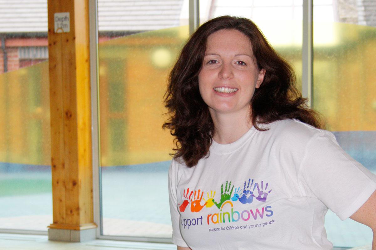 Susan Taylor Dies in Charity Swim - Panicked Friends Followed Progress