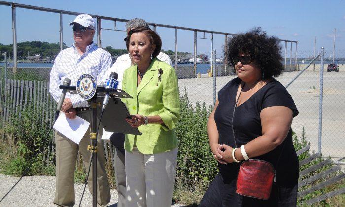 Rep. Velázquez  Introduces Waterfront of Tomorrow