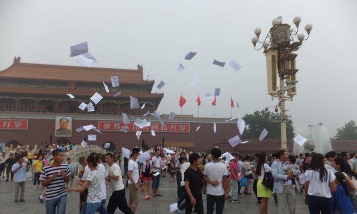 Photos of Tiananmen Square Protest Go Viral on Reddit