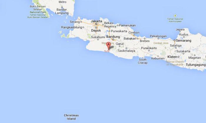 Boat Sinks off Coast of Indonesia Coast With Asylum-Seekers