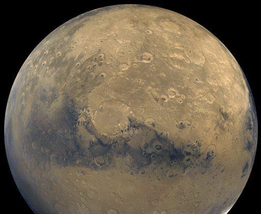 Mars-Moon Hoax: Decade-Old ‘Twin Moons’ Rumor Says Mars will be as big Moon on August 27