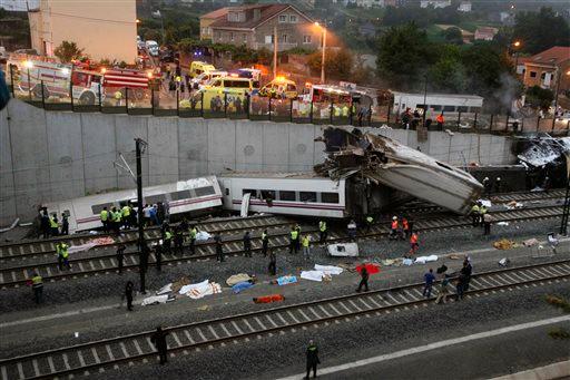 Spanish Train Crash: 35 Deaths Reported in Santiago de Compostela in Galicia