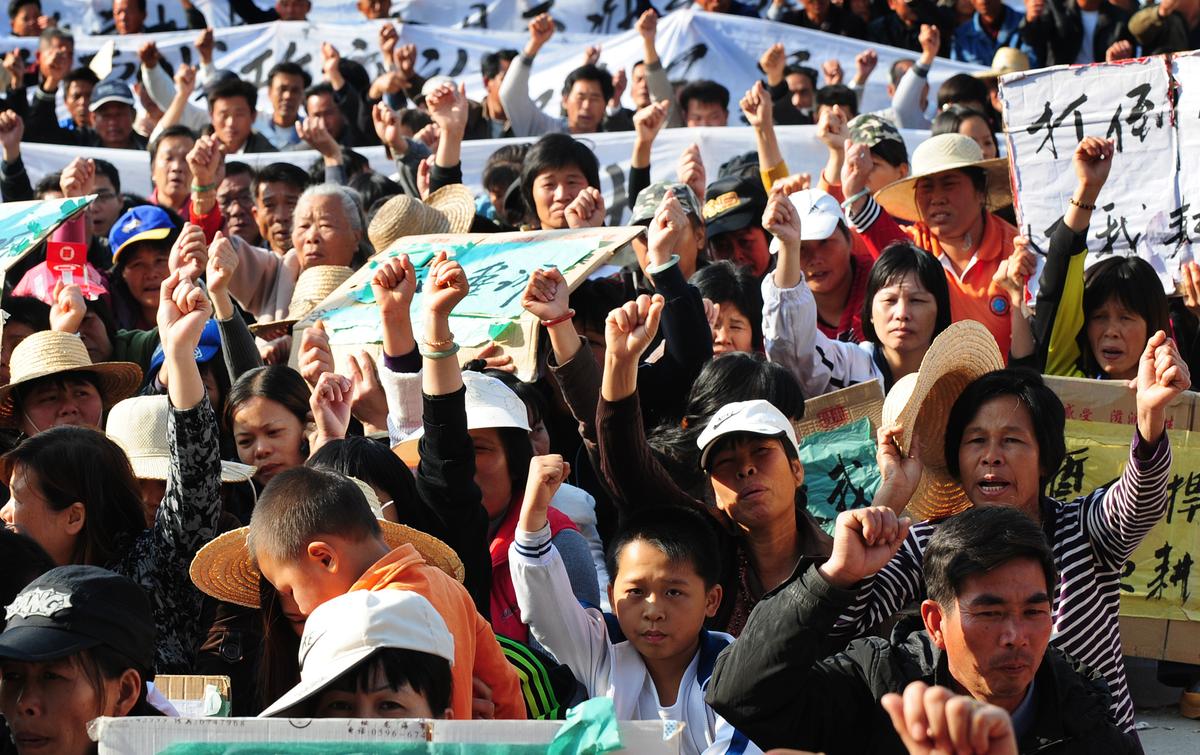 Grassroots Groups Spread Through Guangdong