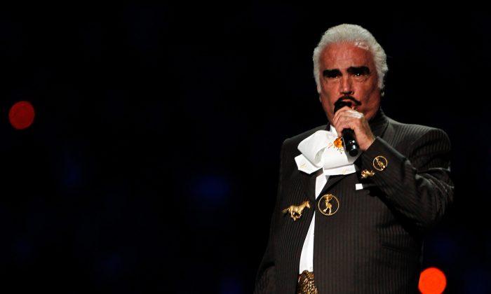 Vincente Fernandez Hospitalized: Mexican Singer Has Pulmonary Thrombosis