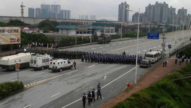 Chinese Authorities use ‘Flood Evacuation Drill’ to Practice Riot Suppression