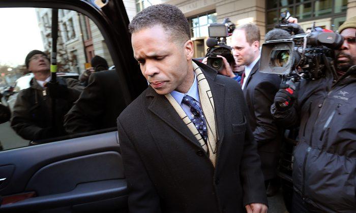 Jesse Jackson Jr. Tearfully Apologizes Ahead of Sentencing for Campaign Fund Misuse