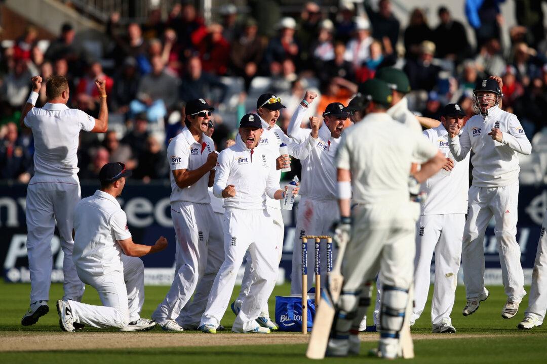 England Win Ashes Series as Australia Slump