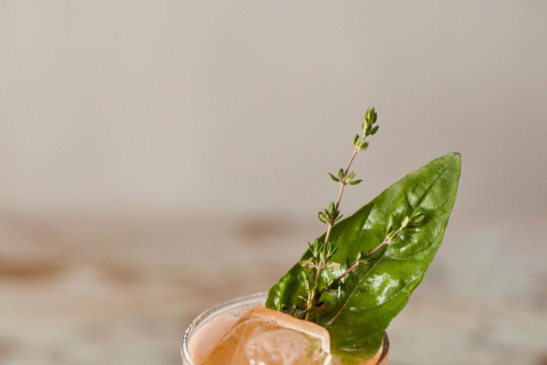 Elsa, a Cocktail Bar With Elegance and Humility