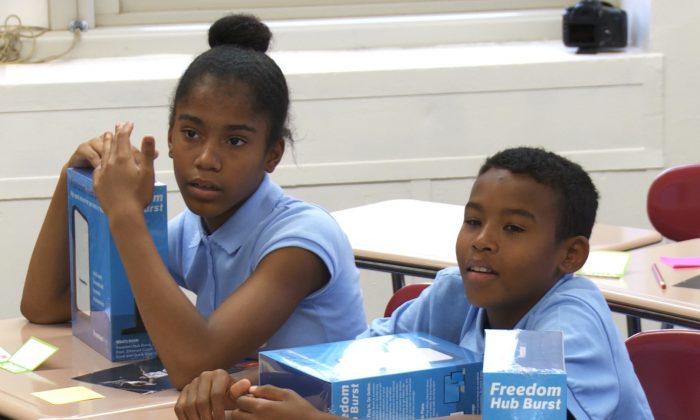 Bloomberg Launches EveryoneOn NY at Harlem School