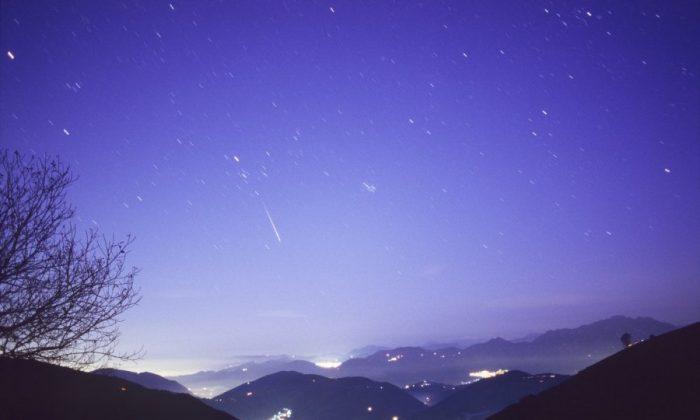 Aurigid Meteor Shower 2013 Peaks at Dawn on Sunday