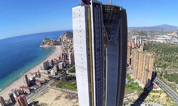 Intempo, 47-Story Skyscraper in Benidorm, Spain, Lacks an Elevator (+Video)