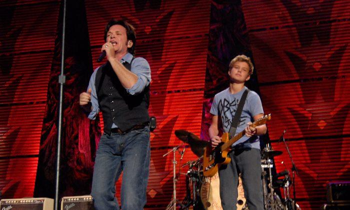 John Mellencamp’s Teen Sons, Speck and Hud, Charged With Battery