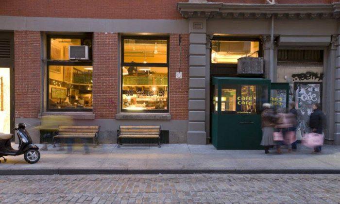 Café Café Closing After 16 Years