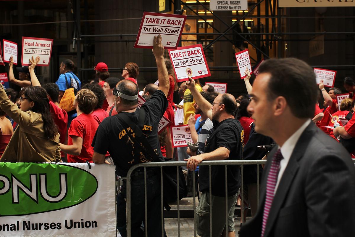 Income Inequality Caused by Stock Market