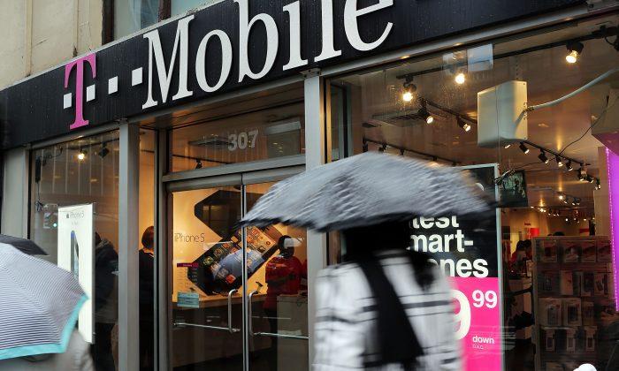 T-Mobile to Stop Selling BlackBerry in Stores