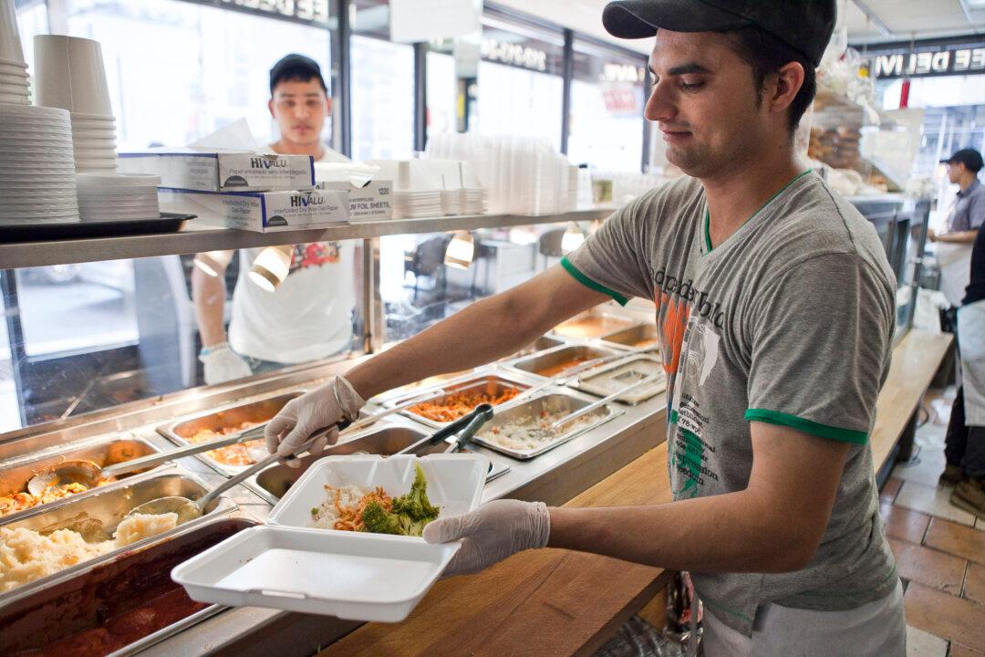 NYC Restaurant Owners Tangled in Chemical Lobby