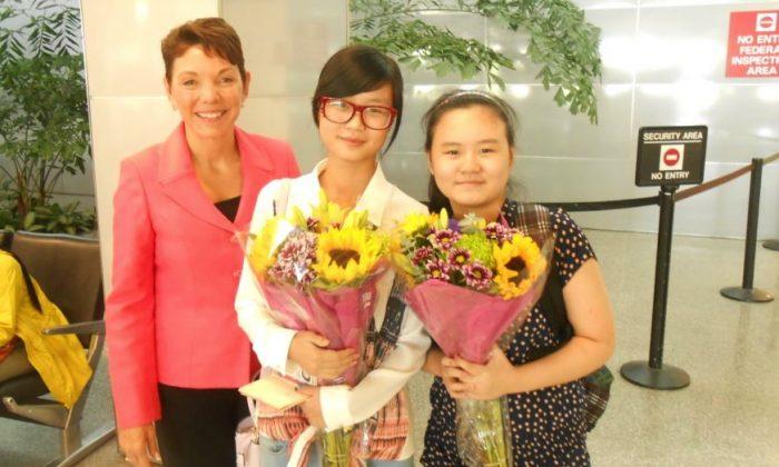 Daughter of Chinese Activist Arrives in US to Begin New Life