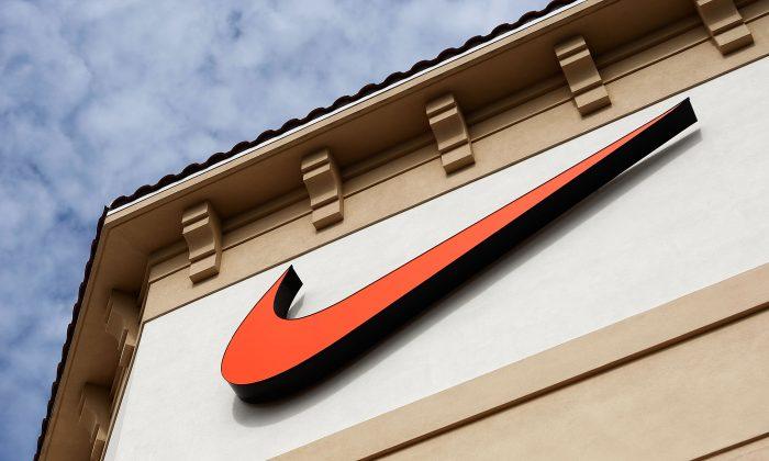Texas Approves Nike $250 Million Licensing and Apparel Deal