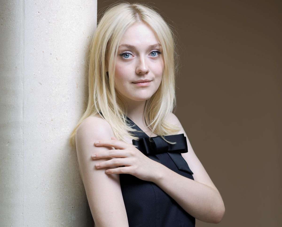 Dakota Fanning All Grown Up? Now and Then in 10 Photos
