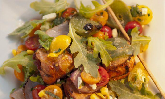 Make Mealtime a Breeze with Salad and Kebabs 