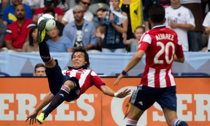 Chivas USA Deals Vancouver Whitecaps Body Blow in MLS Playoffs Hunt