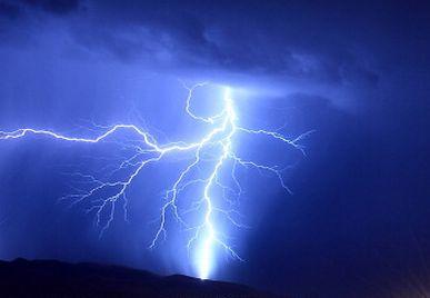 Lightning Strikes Kill Over 100 in Two Indian States