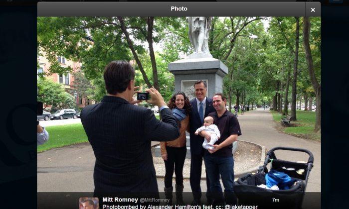 Mitt Romney ‘Photobombed by Alexander Hamilton’s Feet;' Twitter Reacts