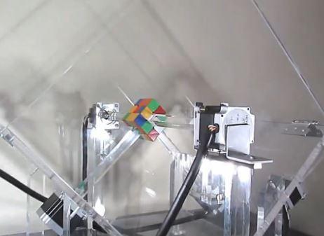 Rubik’s Cube Solved by Robot in ‘Under 1 Second’ (Video)